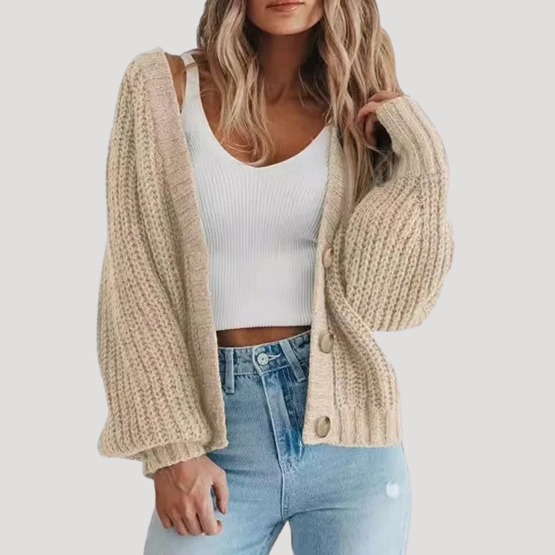 Women's chunky knit button up cropped cardigan