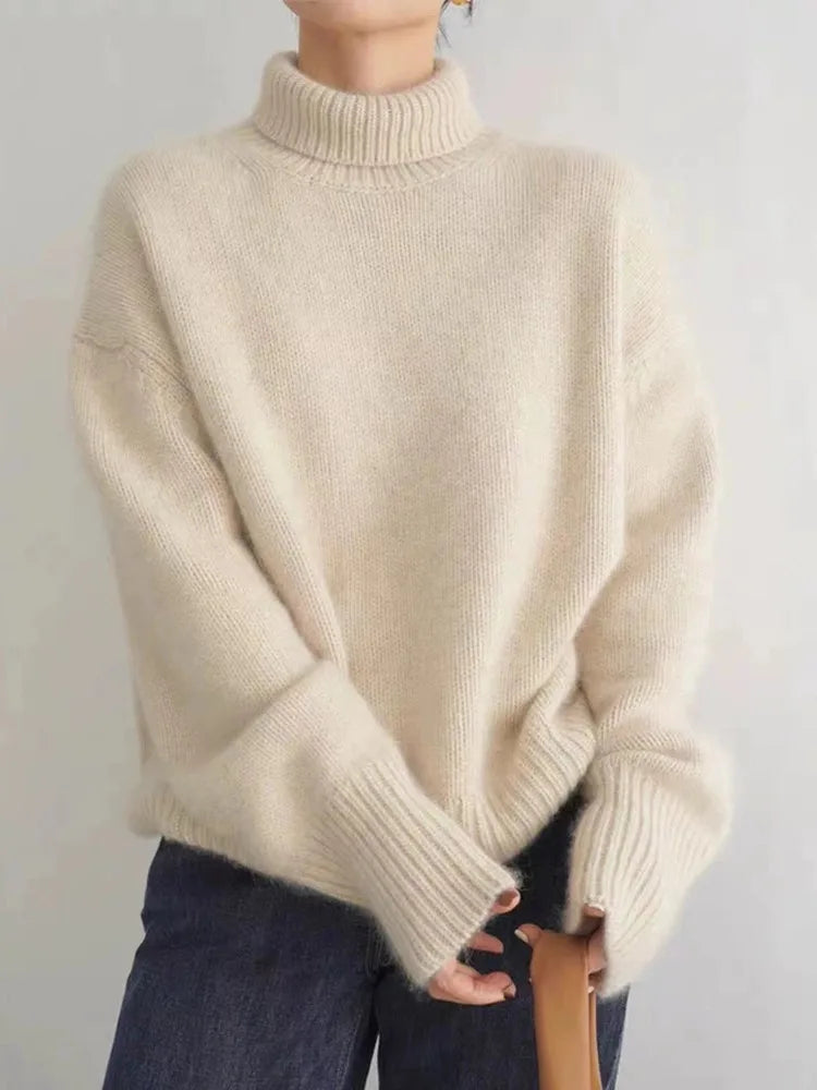 Lynn Pull Femme – Turtleneck in Soft Wool & Elegant for Chic Winter Look