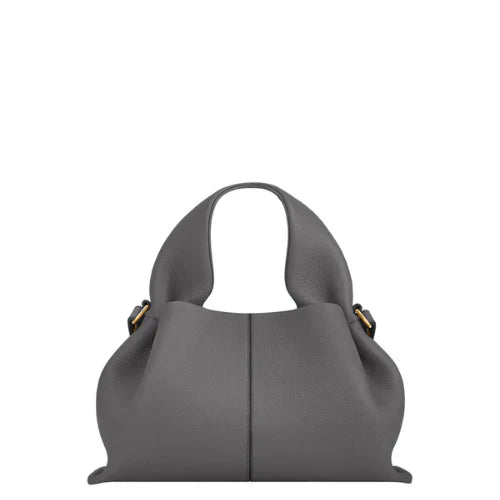 Annie | Stylish Travel Companion