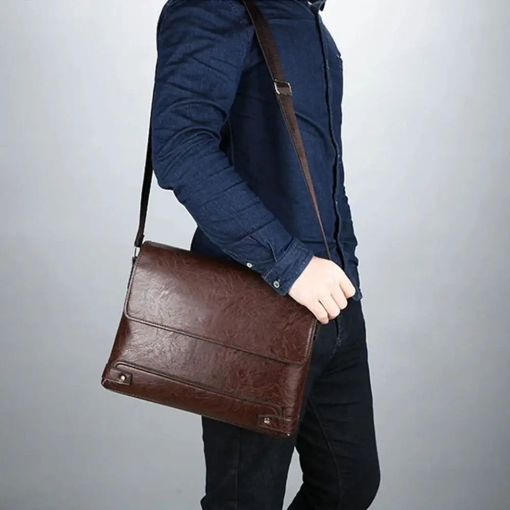 Men’s Business Crossbody Bag – Smart Shoulder Design