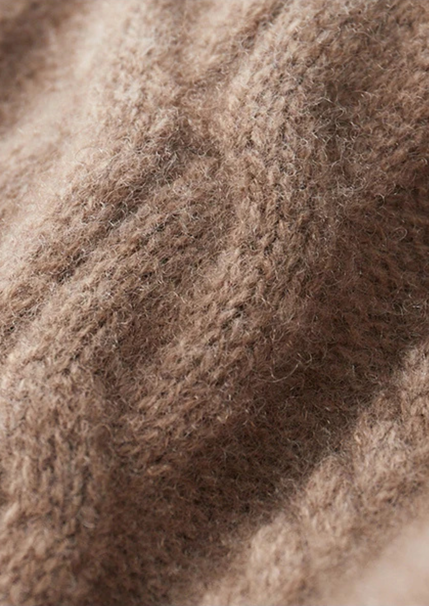 Men’s Cable Knit Crew Neck Sweater – Classic Winter Layer