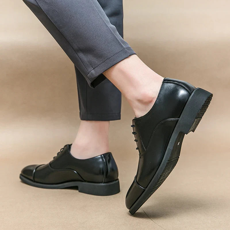 Men’s Classic Oxford Dress Shoes – Lace-Up Formal Footwear