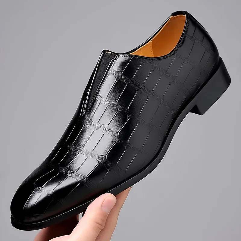 Men’s Classic Patterned Leather Dress Shoes – Timeless Design with Cushioned Comfort