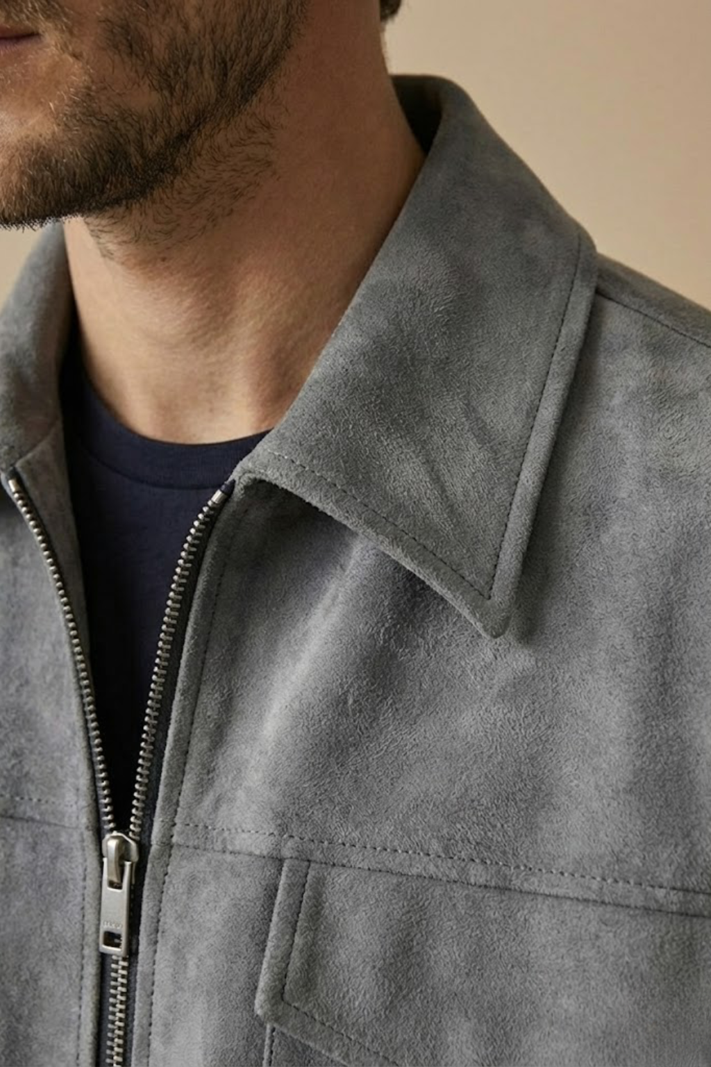 Men’s Relaxed-Fit Zip Jacket – Utility Pocket Design for Everyday Wear