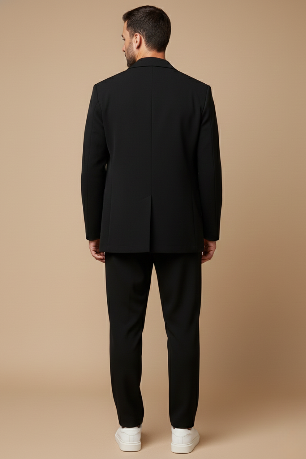 Men’s Slim Fit Two-Piece Suit – Double-Breasted Blazer with Peak Lapels and Tailored Trousers for Smart Occasions