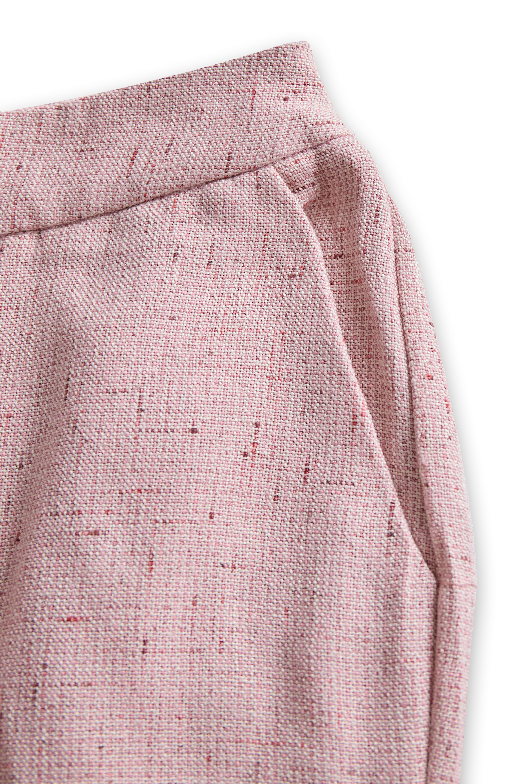 Chic Soft Pink Tweed Suit with Feminine Tailoring and Pearl Accents