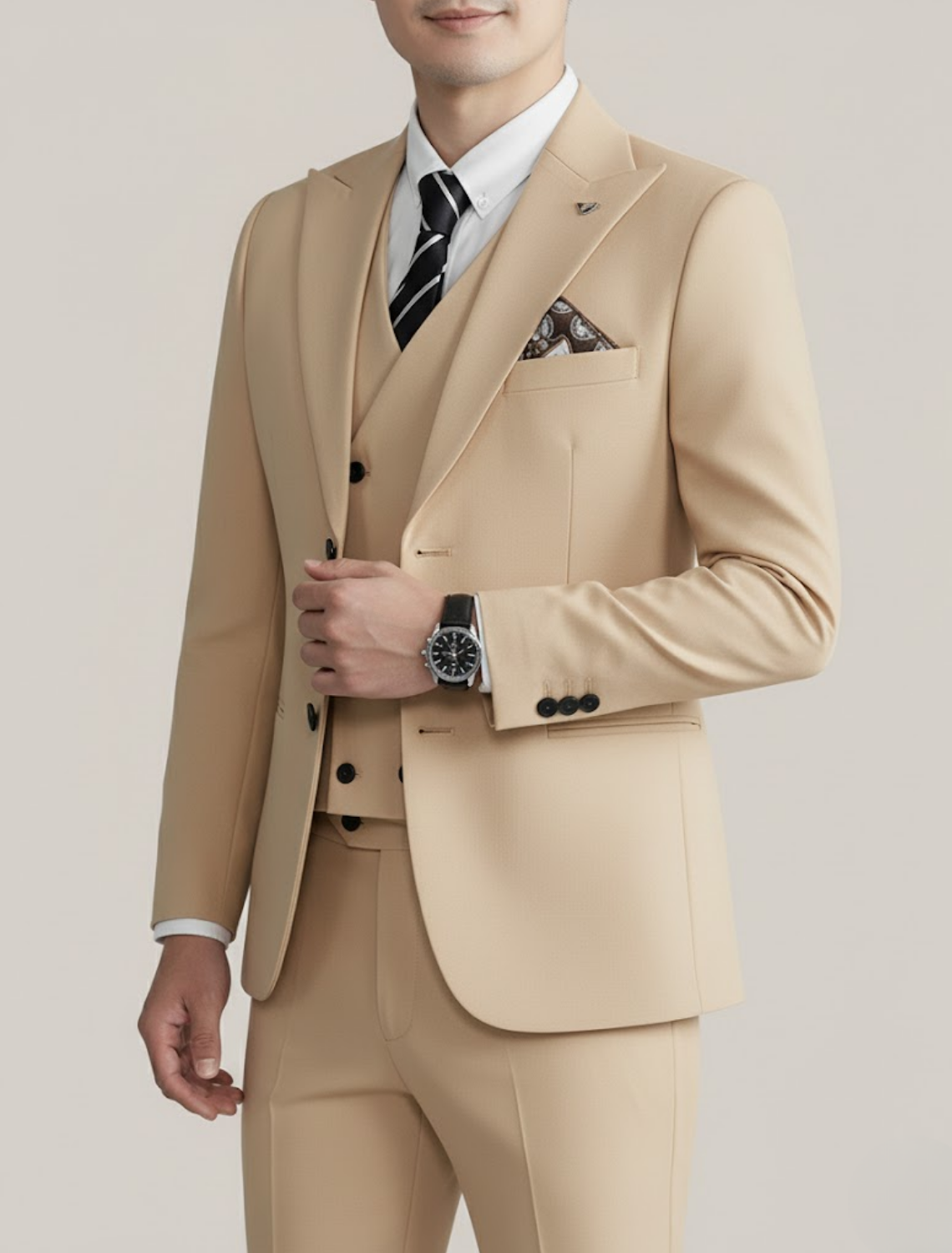 Men’s Three-Piece Suit – Tailored Formal Wedding Ensemble