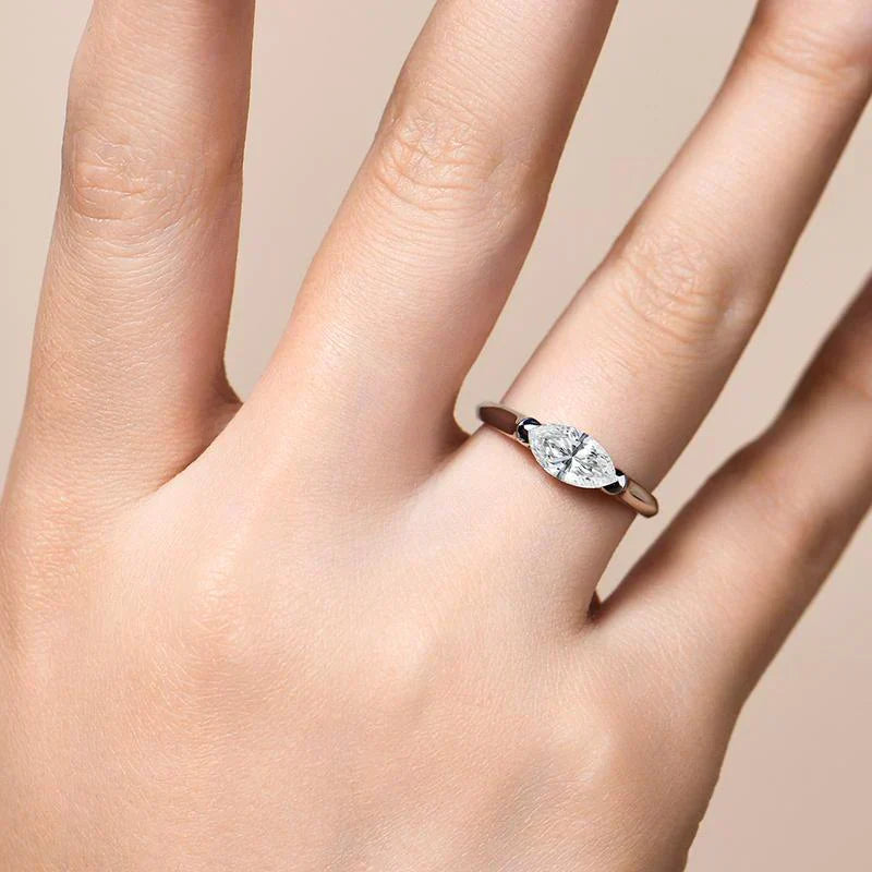 Clara | Diamond Ring 18k Gold