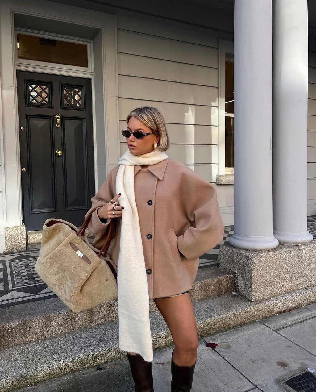 Lainey Women's Coat – Elegant & Comfortable Oversized Wool Coat for Winter