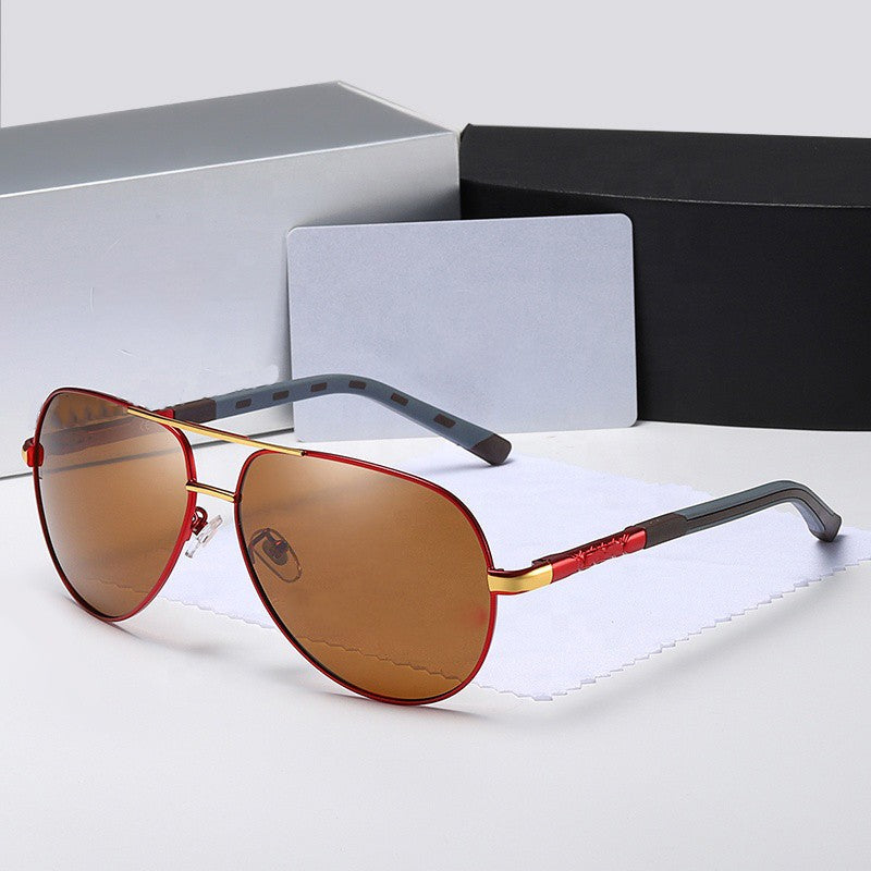 Men’s Aviator Sunglasses – Black-Gold Frame with Polarised Lenses
