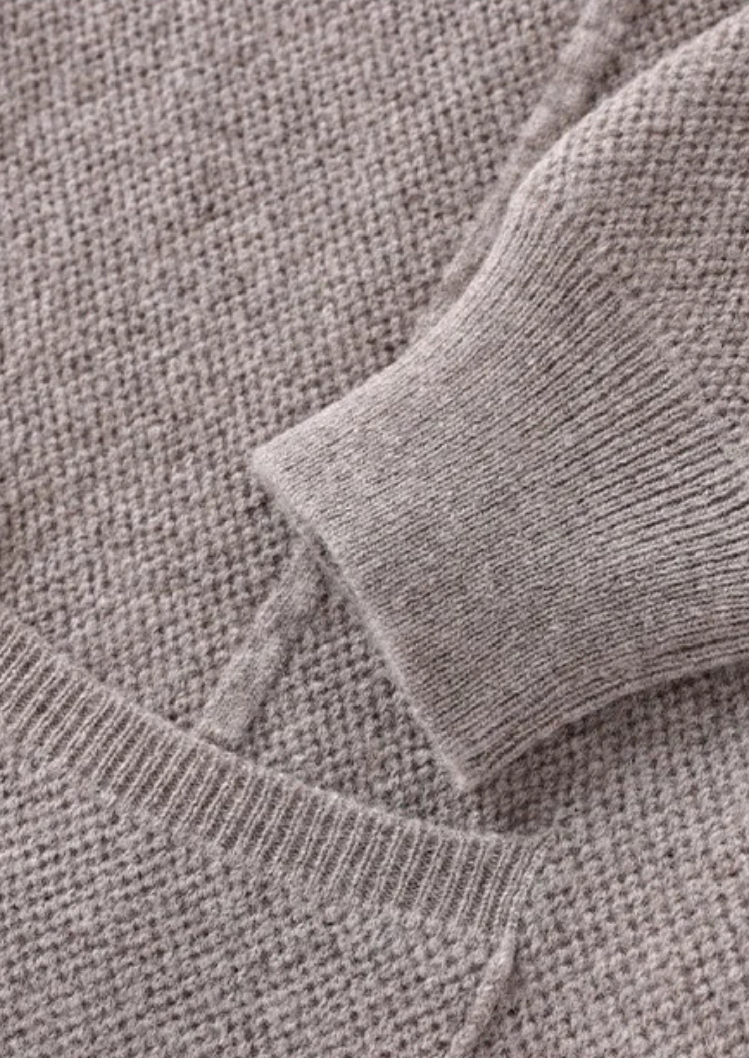 Men’s Button-Up Cardigan Sweater with Collar and Front Pockets