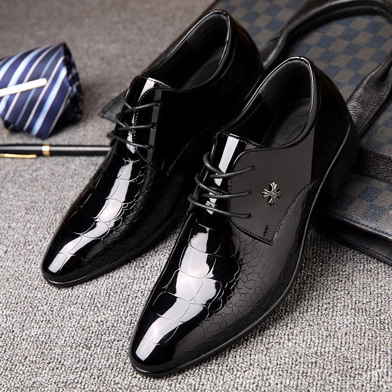Men’s Elegance Oxford Shoes – Classic Formal Style – Polished Finish