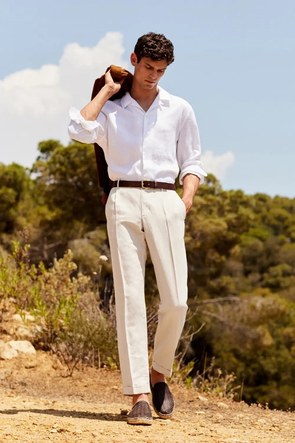 Men’s Linen Tailored Button-Up Shirt – Hobby Collar & Versatile Styling
