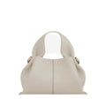 Annie | Stylish Travel Companion