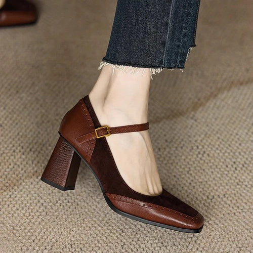 Annie | Classic Pumps
