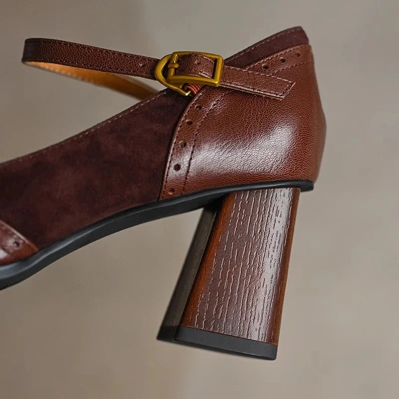 Annie | Classic Pumps