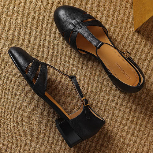 Annie | T-Bar Flats