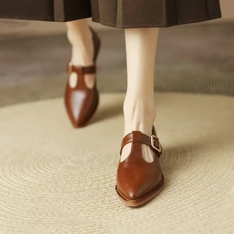 Annie | Pointed Heels