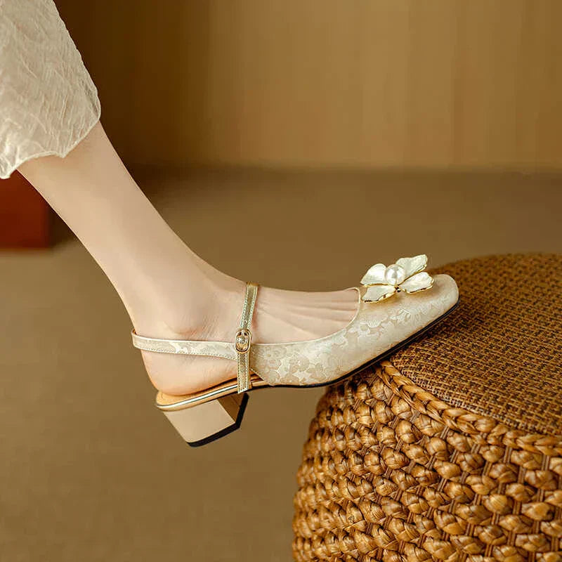 Annie | Eloise Elegant Pumps