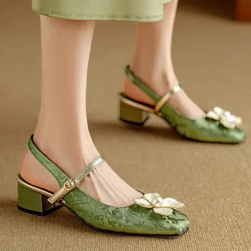 Annie | Eloise Elegant Pumps