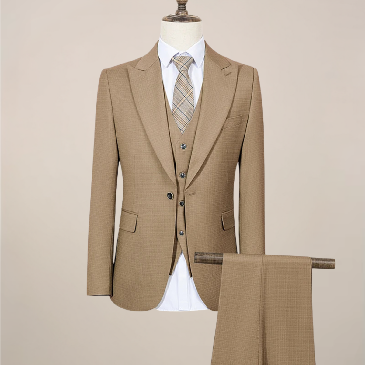 Slim Fit Green Three-Piece Suit for Men – Summer Lightweight Business Formal Set