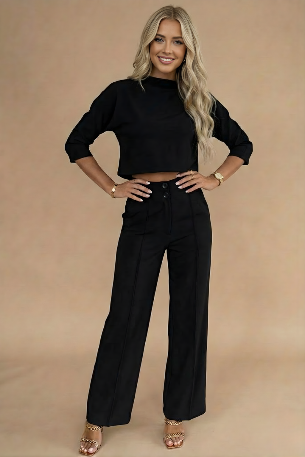 Women’s Cropped Two-Piece Set – Long Sleeve Crop Top and High-Waisted Trousers for Smart Casual Styling