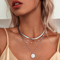 Women’s Round Pendant Necklace – Handcrafted Design for Elegant and Sentimental Gifting