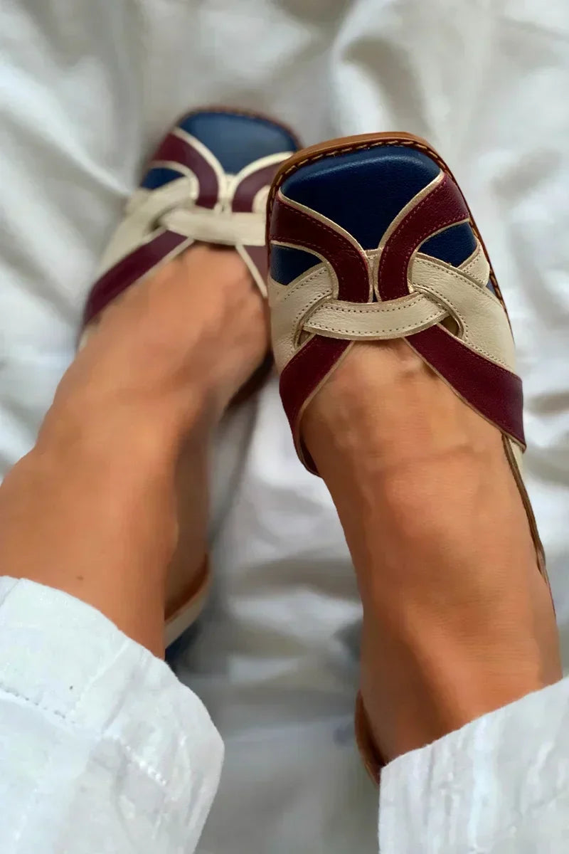 TRI-COLOR SLIP-ON FLATS