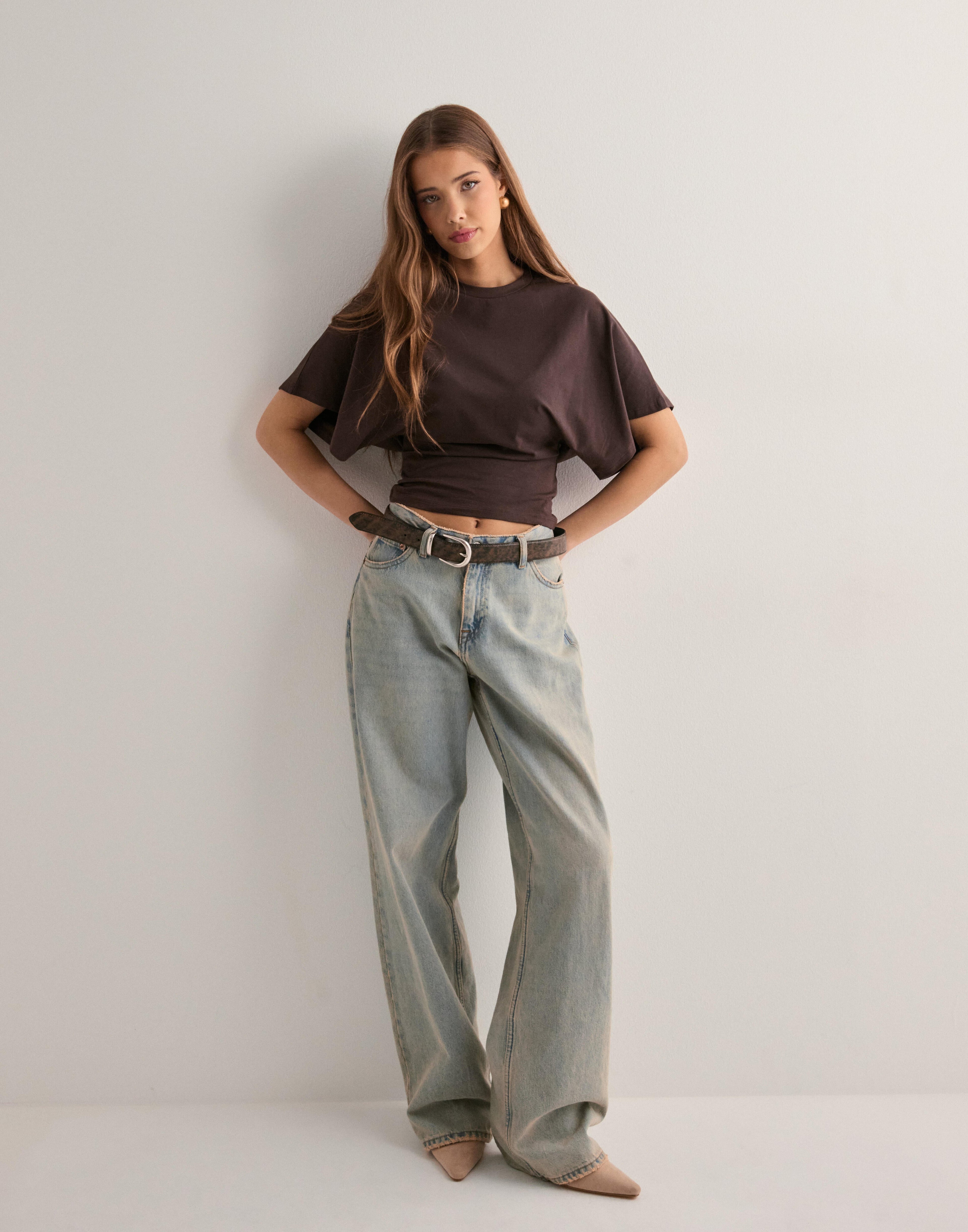Isabelle T-Shirt Femme – Elegant T-Shirt with Flared Sleeves and Flattering Fitted Cut
